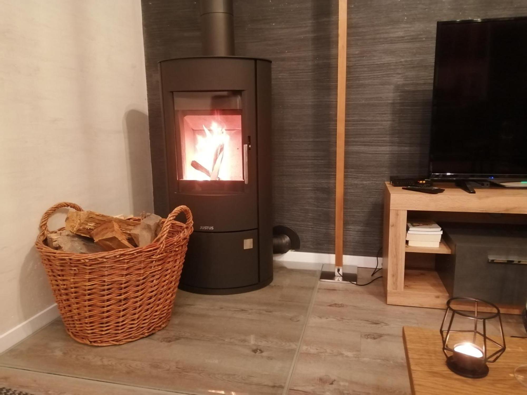 Fewo River I Wellnesstraum I Winterentspannung I Inkl Badefass I Kamin I Sauna Wendisch Rietz Esterno foto